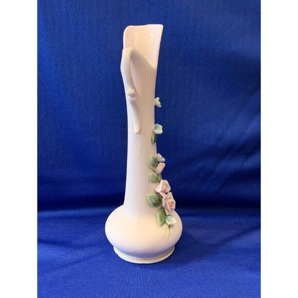 Kelvin Fine China Pink Bisque Porcelain Vase Pitcher Dimensional Flowers - Picture 4 of 5